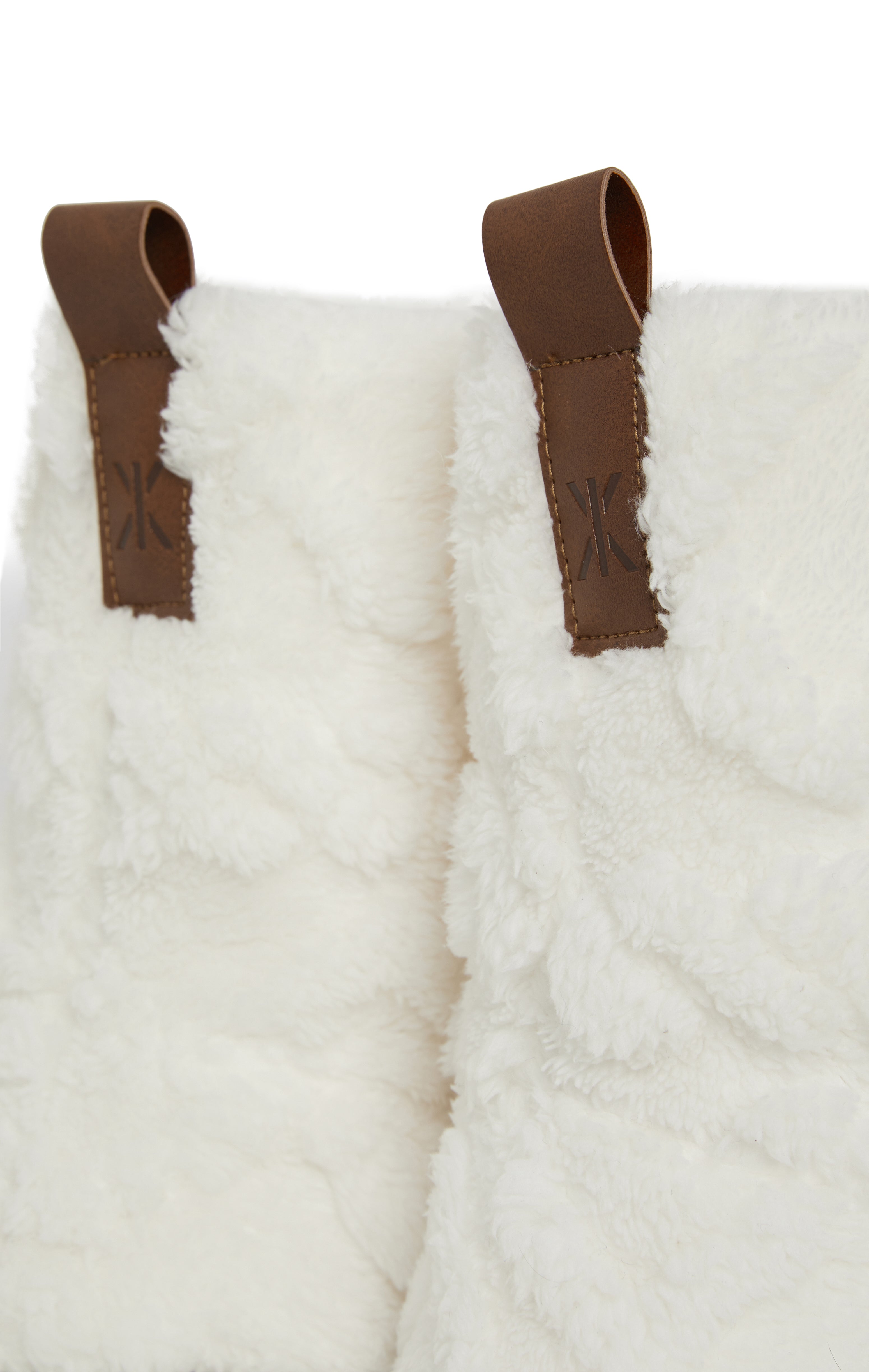 Puppy Cable Slippers Off White